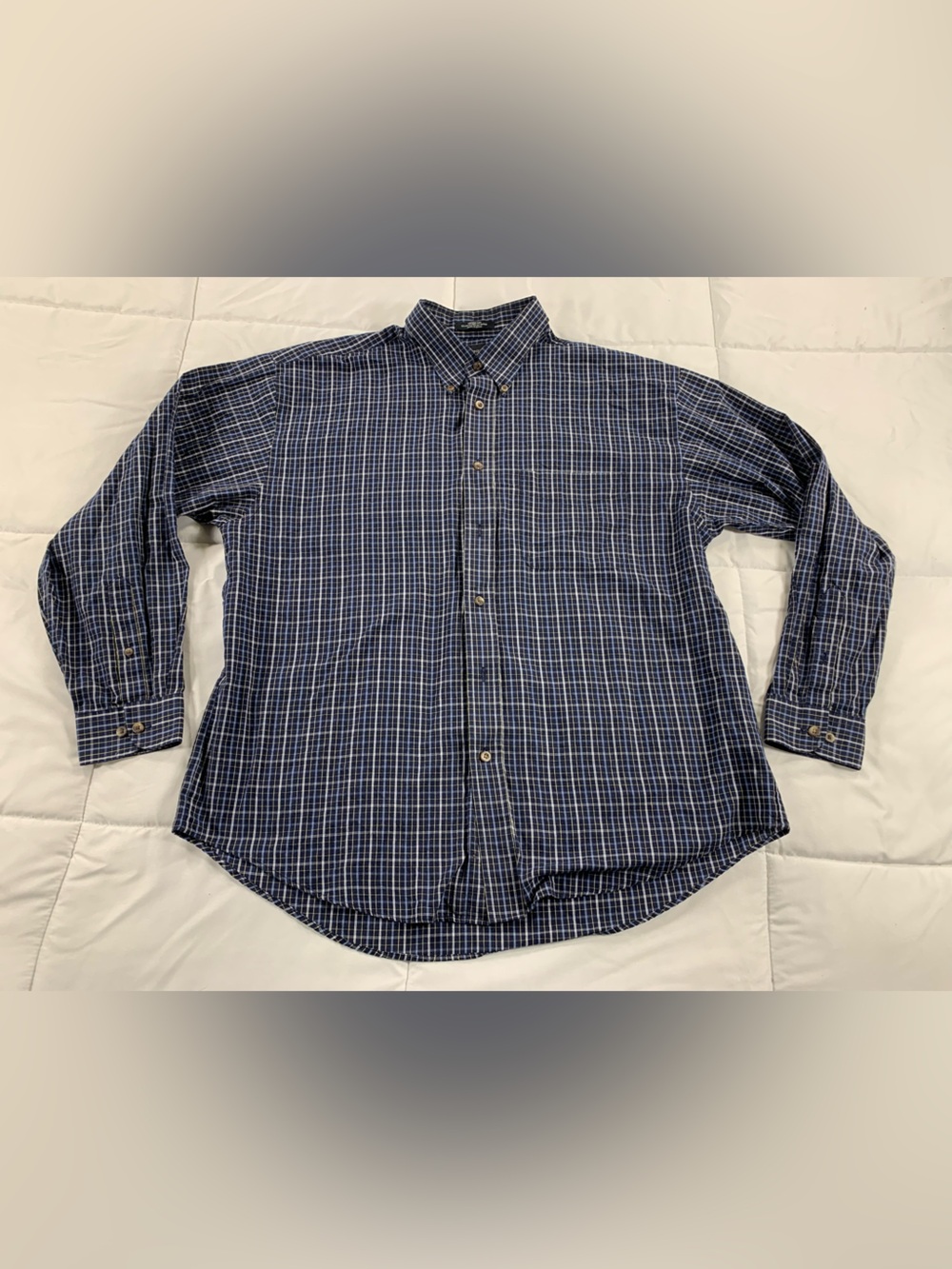 Pre loved ARROW shirt mens size 16-16.5